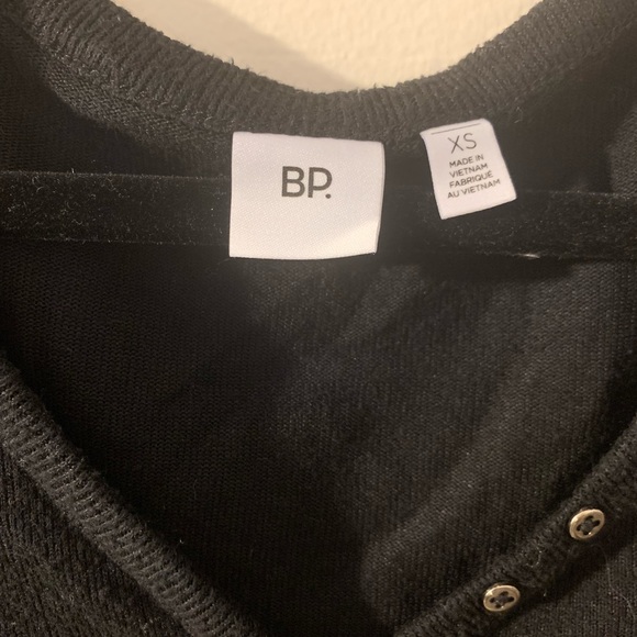 Black BP sweater/shirt - Picture 3 of 3